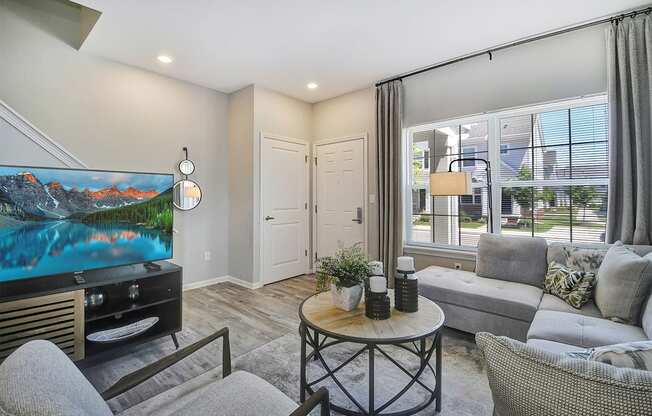 Midtown Pointe