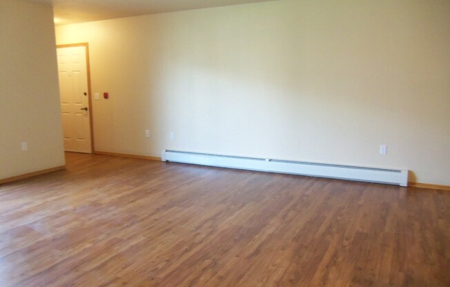 2 beds, 1 bath, 1,200 sqft, $1,329.99, Unit 156-10