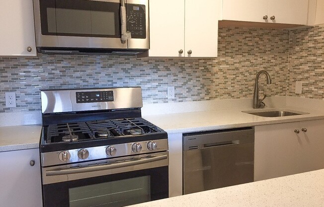 1 bed, 1 bath, 800 sqft, $3,000, Unit 1004