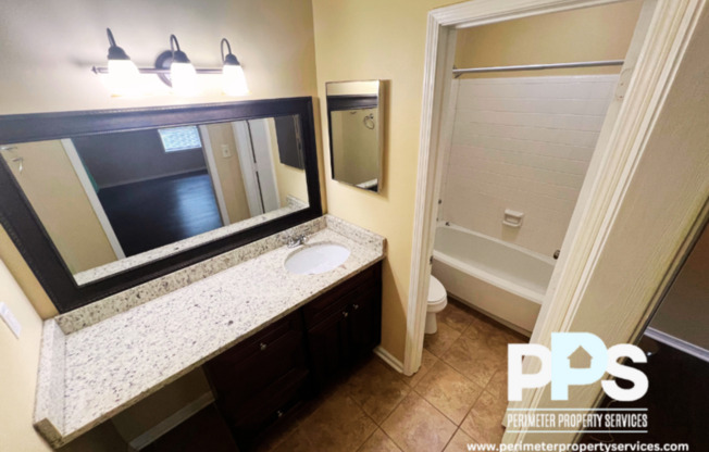 801 COUNTRYSIDE PL SE
