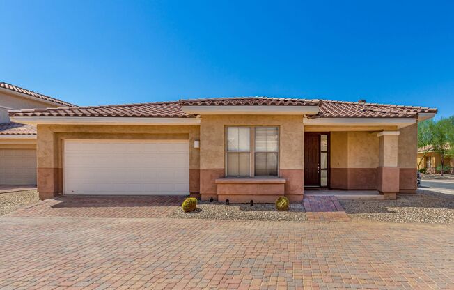 Excellent location! Community Pool and parks! Appliances included!
