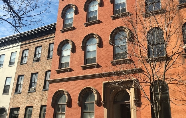 920 Saint Paul St