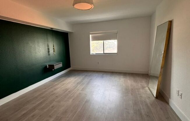 2 Bedroom- 2 Bath Loft