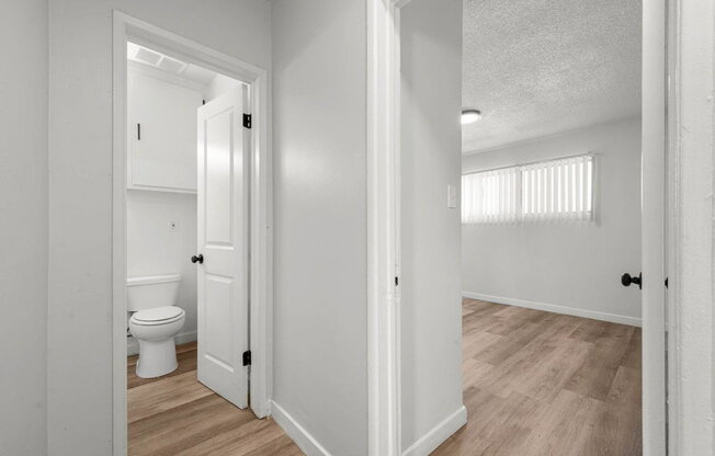 2 beds, 1 bath, 875 sqft, $1,688, Unit 7a