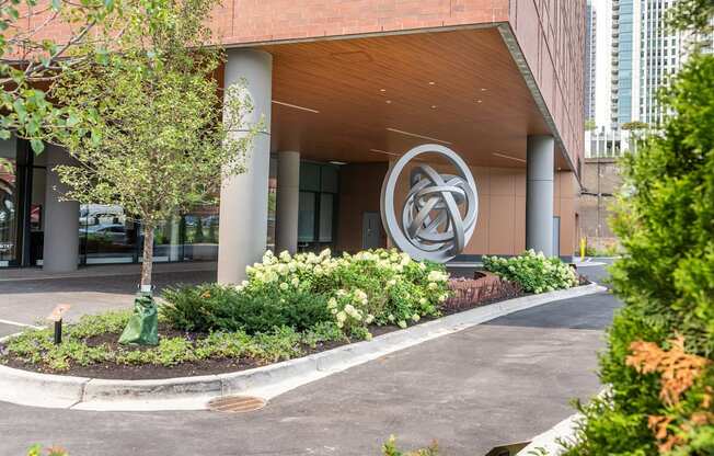 Courtyard at Cassidy on Canal, Illinois