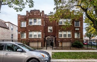 5800 S Artesian