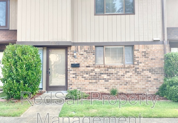 1058 WILLOW GRN DR