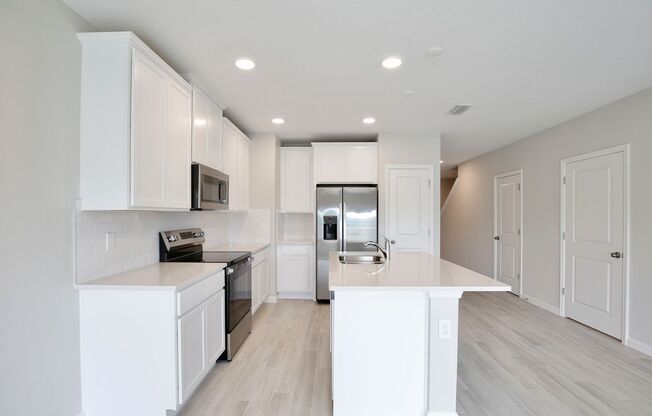 Brand-New 3/2.5 Modern Townhome in Gated Tyson Ranch – Minutes from Lake Nona