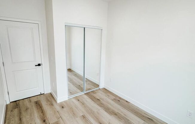 1 bed, 1 bath, $2,500