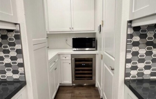 27625 S EVERGREEN