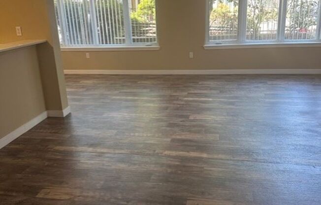 2 beds, 1 bath, 1,000 sqft, $1,950, Unit 218