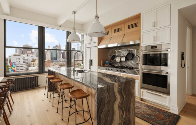 3 beds, 3.5 baths, 2,447 sqft, $30,000, Unit 10FG