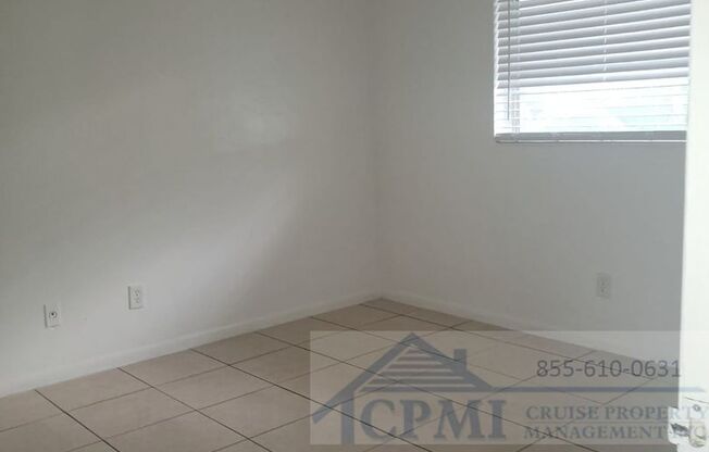 2 beds, 1 bath, 842 sqft, $1,825, Unit 6