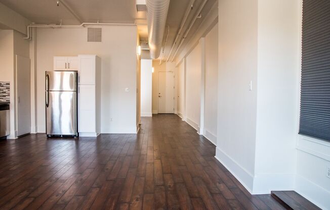 1 bed, 1 bath, 674 sqft, $2,395, Unit 1023-204