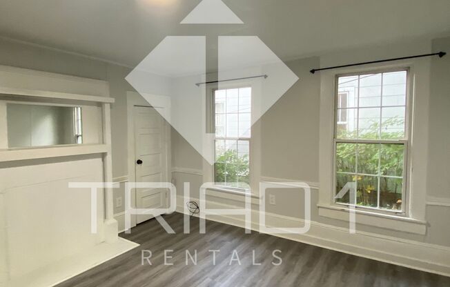 2 beds, 1 bath, $1,095, Unit 1