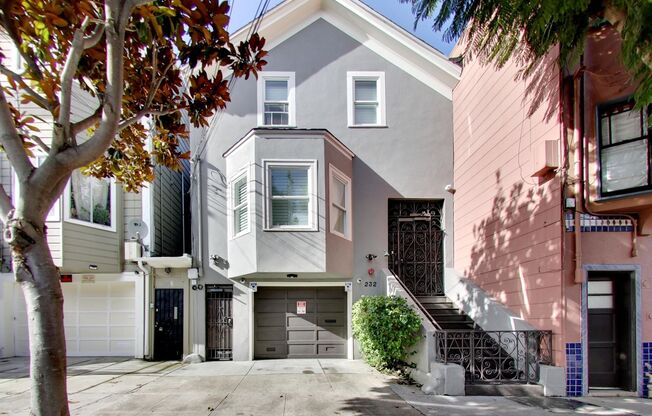 Luxury 5 Bed, 3.5 Bath Home in the Mission! Check out Virtual Tour!