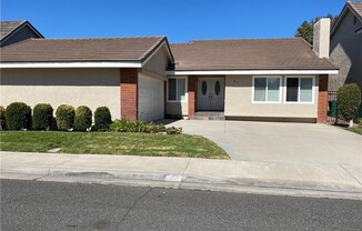 38 DEERWOOD E