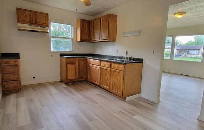 3 beds, 1 bath, $1,175