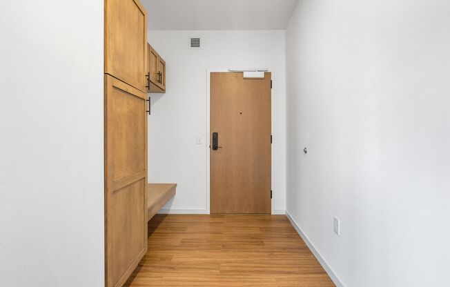 2 beds, 2 baths, 1,018 sqft, $2,100, Unit 202