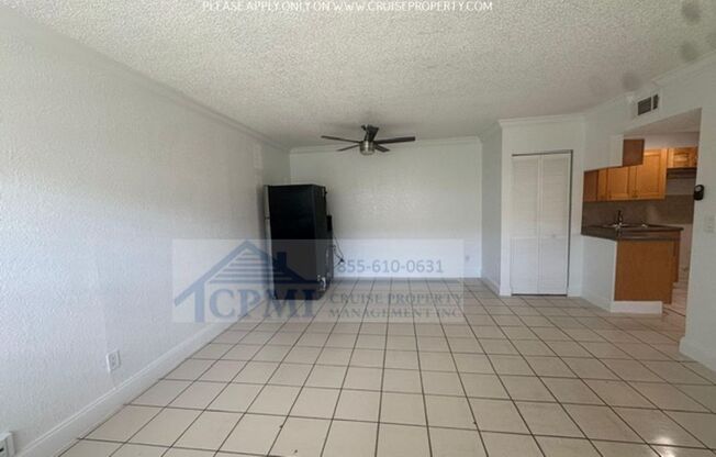 2 beds, 1 bath, 827 sqft, $1,895, Unit 632