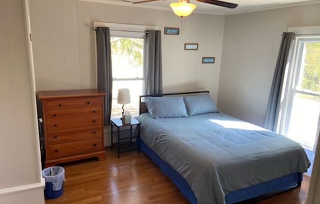 223 E. Glendale Ave. Apartments