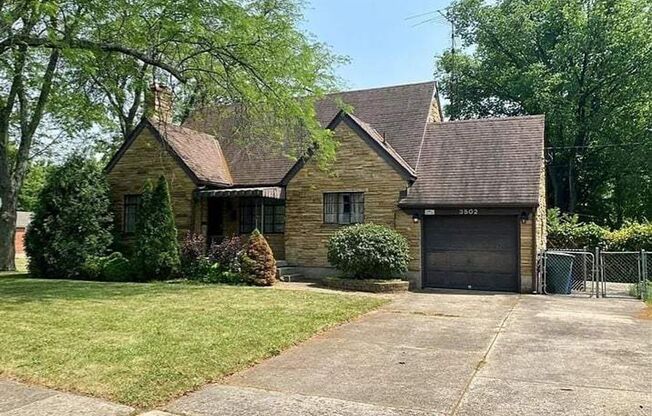 College Hill Rental Available NOW!