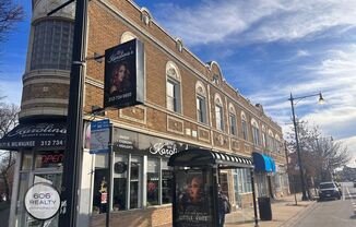 Spacious updated 6 Corners Apartments!