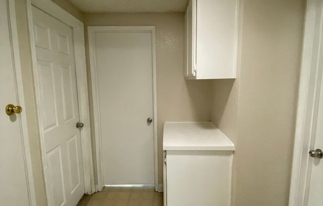 2 beds, 2 baths, $2,300