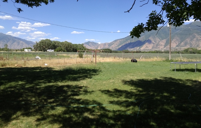 3 bedroom 1 bath home in south Spanish Fork