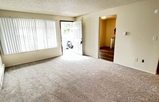 2 beds, 1 bath, $1,500, Unit #06