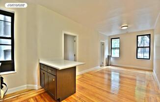 3 beds, 1 bath, $3,800, Unit 5