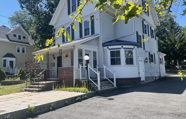 153 WALNUT ST