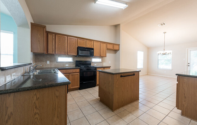 3 beds, 2 baths, $2,150