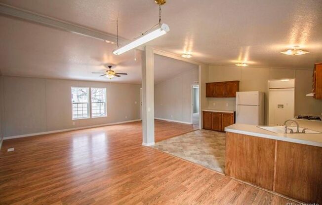 Secluded 3 bedroom 2 bath home with 1539 square feet!