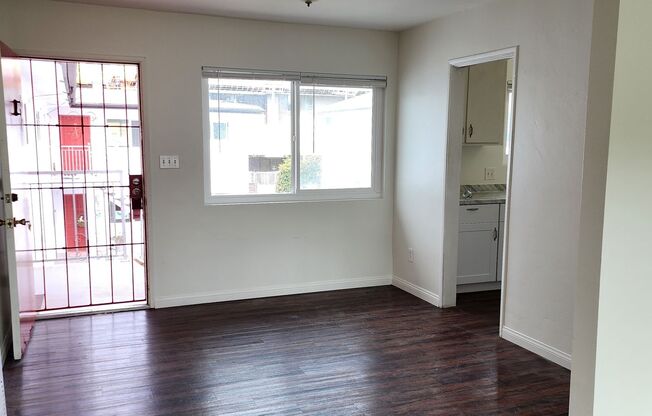 1010 A Ave.