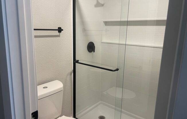 1 bed, 1 bath, 726 sqft, $2,805, Unit F-136