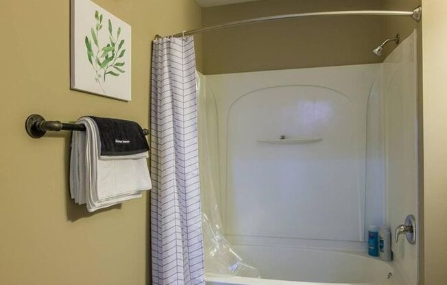 1 bed, 1 bath, 882 sqft, $1,500, Unit Apt. 105