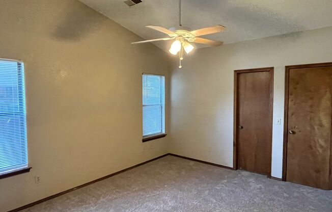 Cozy 3-Bed 2-Bath in Edmond