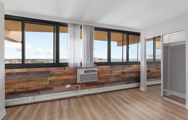 1 bed, 1.5 baths, 667 sqft, $2,495, Unit 26D