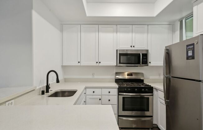 2 beds, 2 baths, 1,150 sqft, $3,698, Unit 214