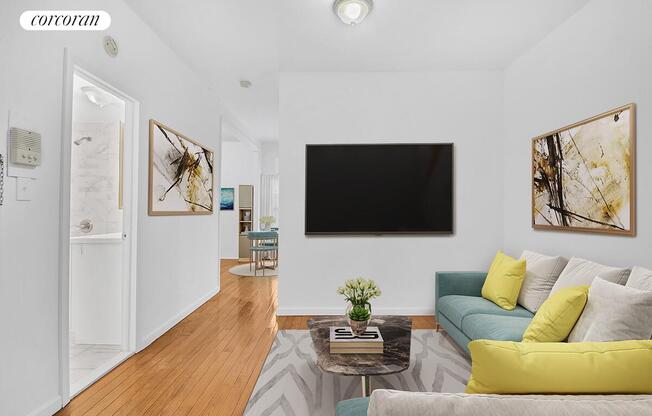 224 E 53 ST