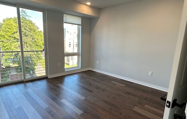 1 bed, 1 bath, 753 sqft, $1,700, Unit Unit 301