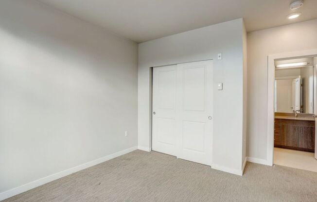 2 beds, 2 baths, 875 sqft, $3,060, Unit 312