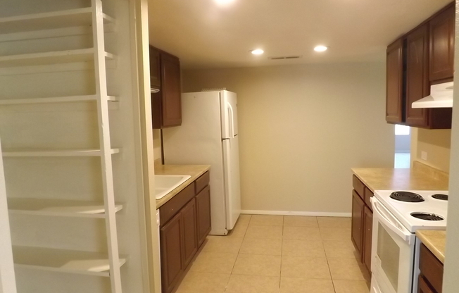 5-Bedroom Home In Tempe