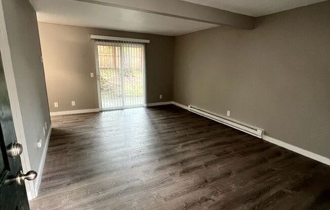 1 bed, 1 bath, 800 sqft, $1,500, Unit Unit 26