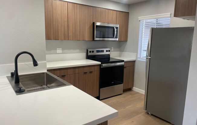 2 beds, 2 baths, 1,049 sqft, $3,625, Unit F-302