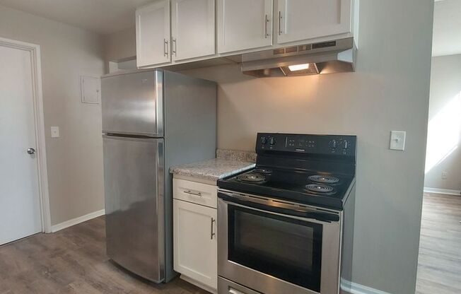 2 beds, 1 bath, 804 sqft, $1,329, Unit 65-05