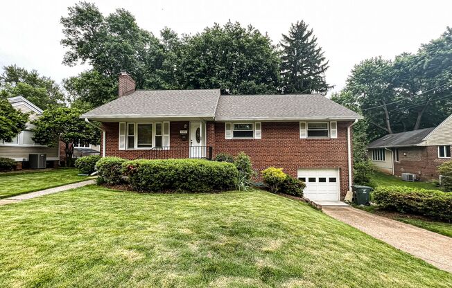 Sunny and Bright 4 Bedroom 3 Bath 2 Level Ranch with 1 Car Garage