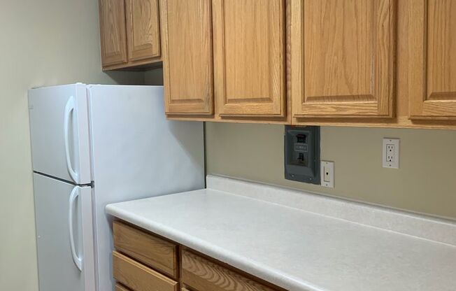 1 bed, 1 bath, 780 sqft, $1,130, Unit 606