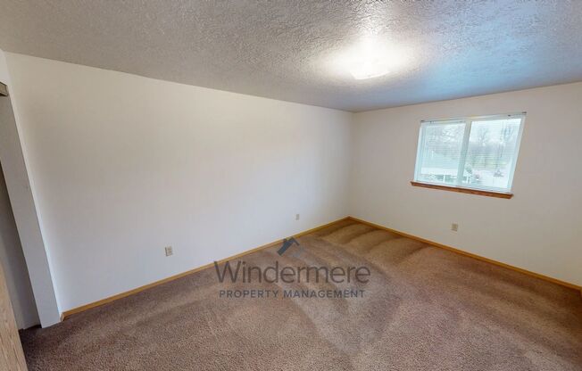 2 beds, 1 bath, 828 sqft, $1,095, Unit 20